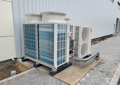 Climatisation air-air pour un entrepôt et bureaux à Heillecourt (54)